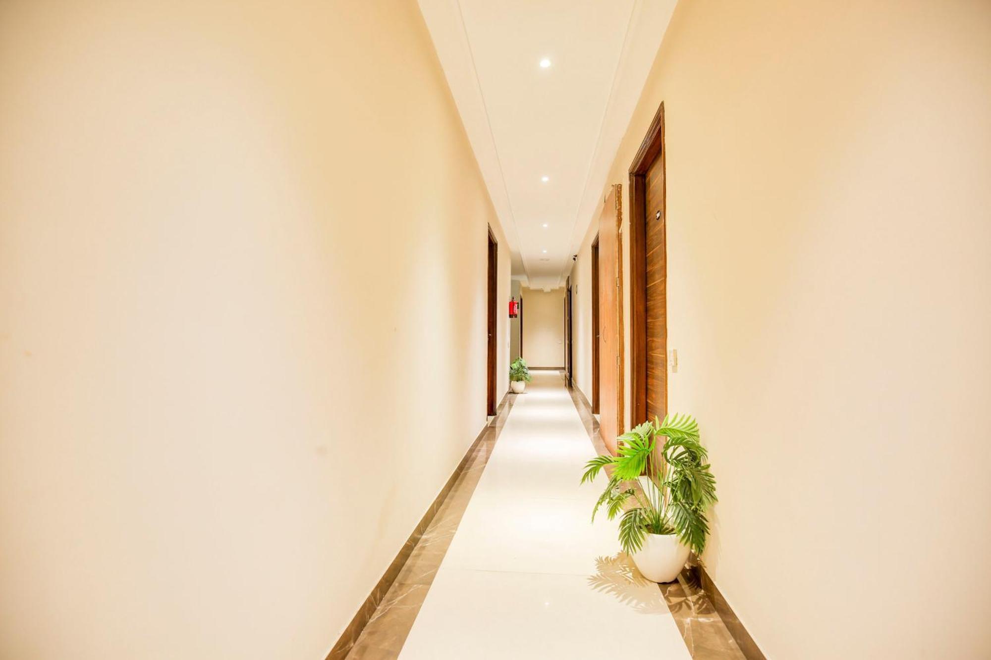 Super Townhouse Grand Fortune Amritsar Luaran gambar